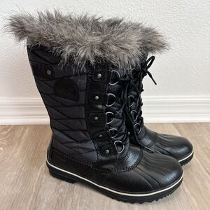 Sorel Tofino II Faux Fur Lined Waterproof Boots Women's-Size 9